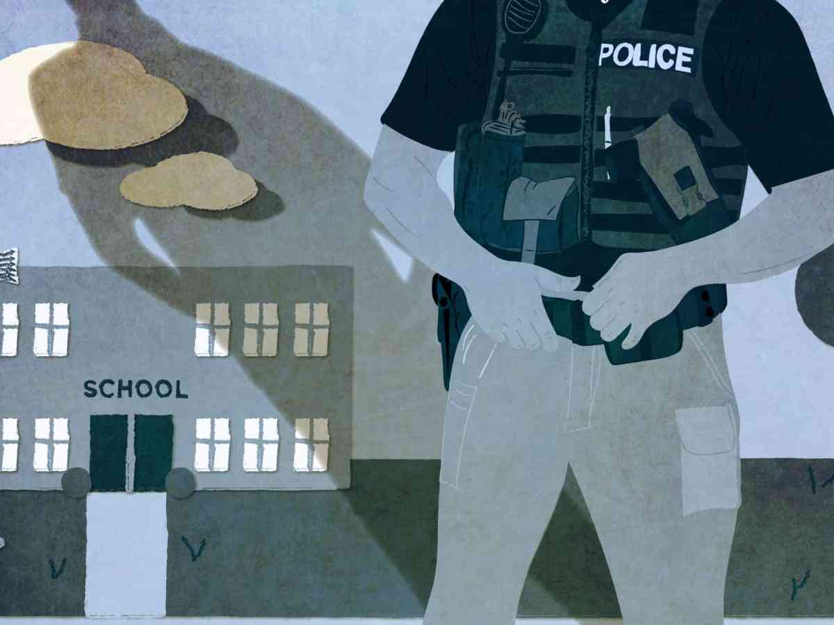 Lo que pasa cuando la policía es llamada para resolver problemas en las escuelas